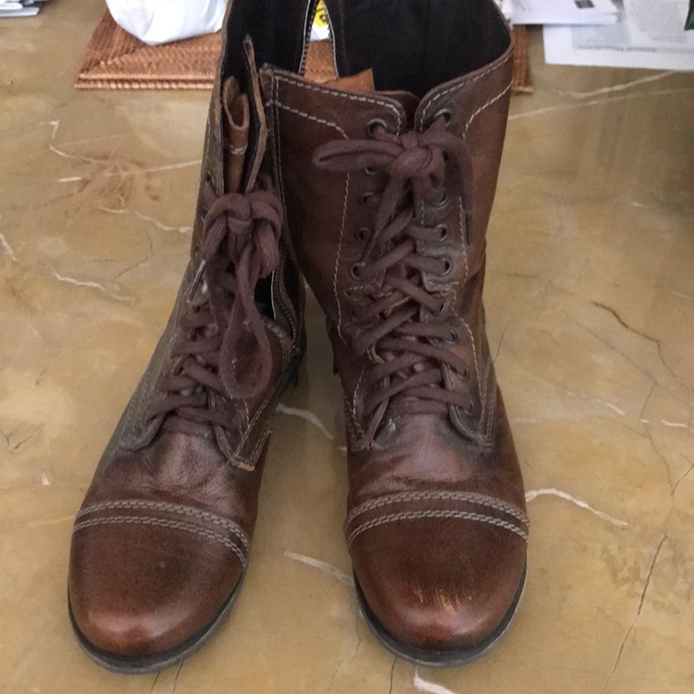 Steve Madden combat boots - Picture 3 of 3